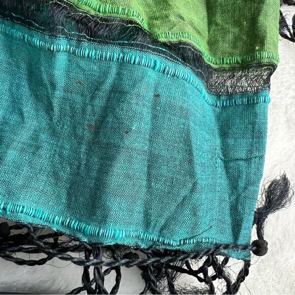 😊 3/$30 Chico’s silk blend scarf blues & greens NWT - Picture 11 of 11